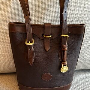 Dooney and Bourke Vintage Leather Bucket - Dark Brown (A7 615244)